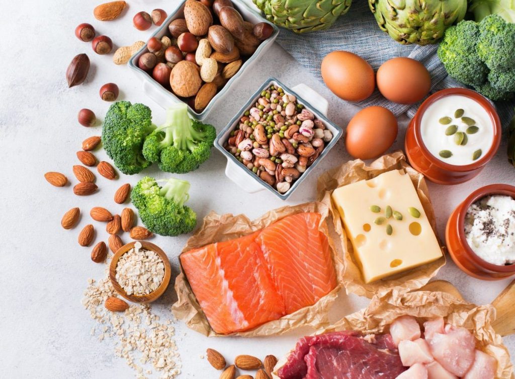 5 thực phẩm phổ biến ngày Tết mà người bị viêm loét dạ dày cần tránh xa